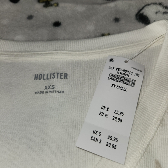 Hollister Butterfly Babydoll Top NWT - Picture 6 of 6